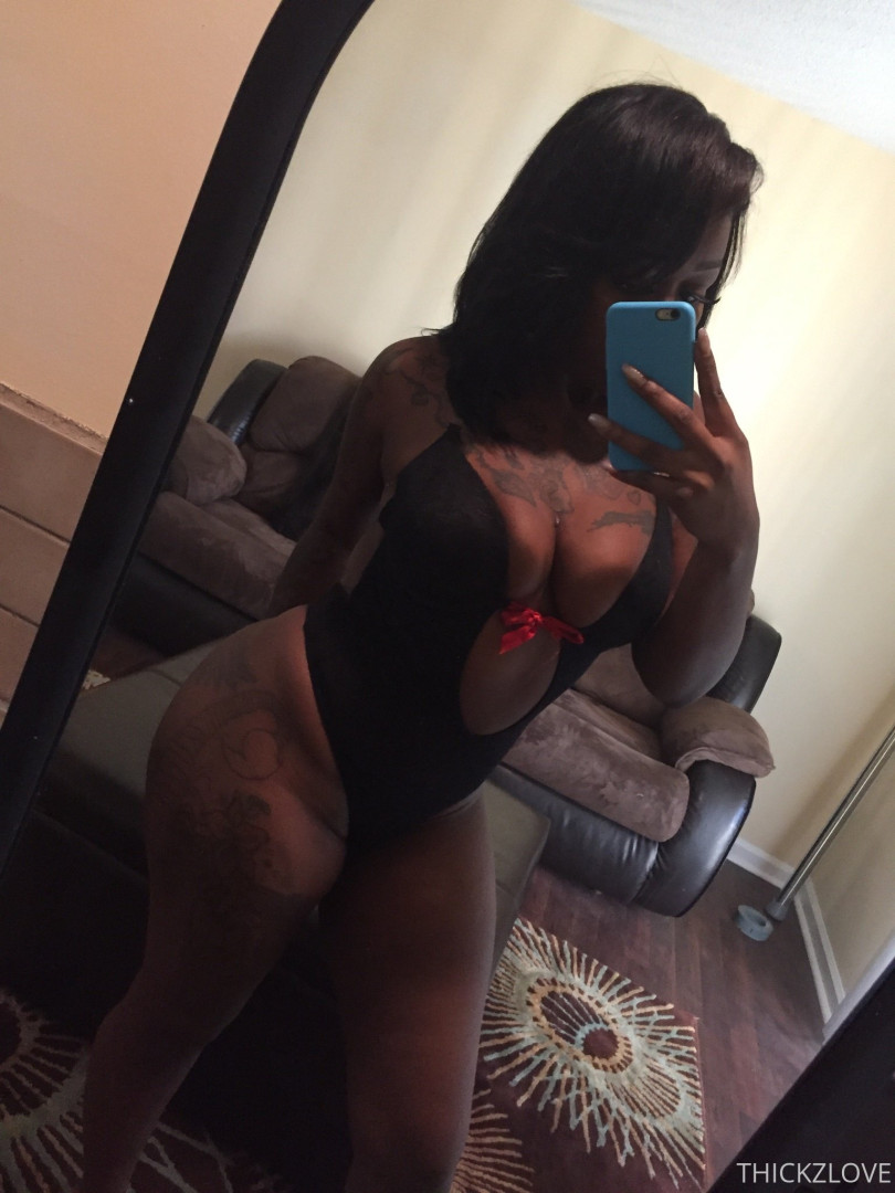 Photo by thickzlove912 published on October 11,2023 05:00:06 - BestThots