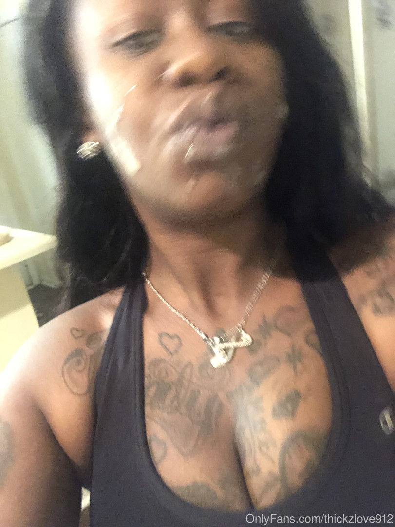 Photo by thickzlove912 published on October 11,2023 06:23:08 - BestThots