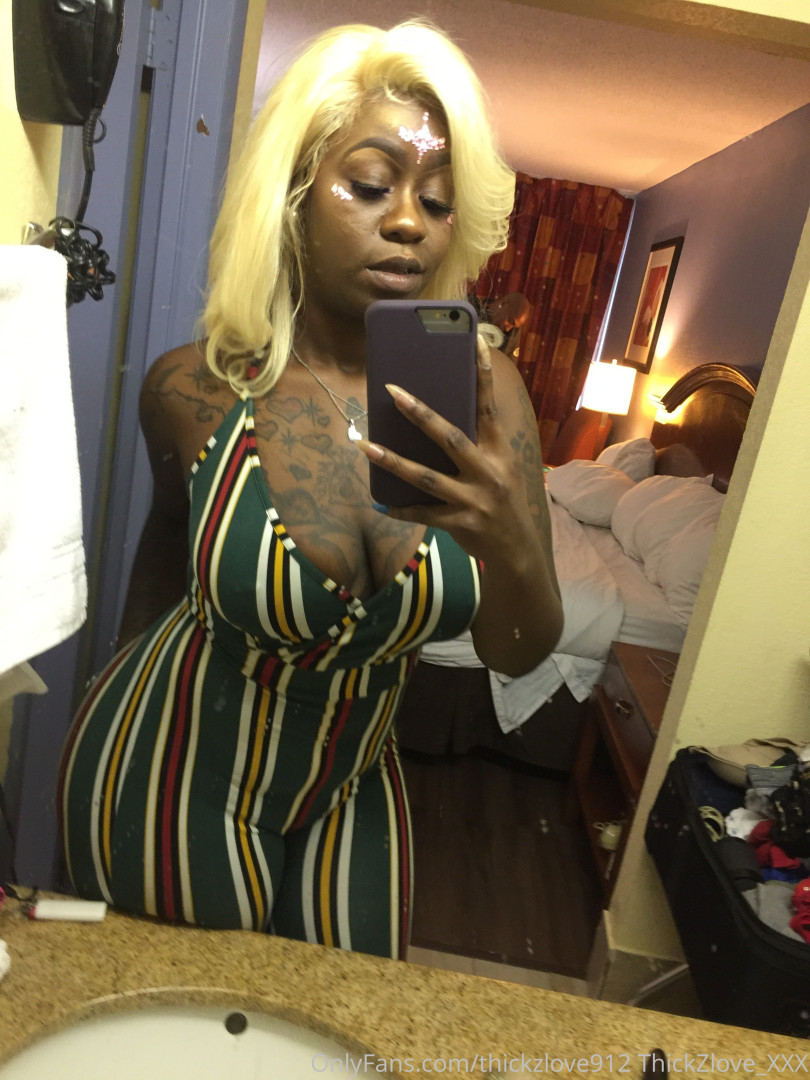Photo by thickzlove912 published on October 11,2023 07:35:02 - BestThots