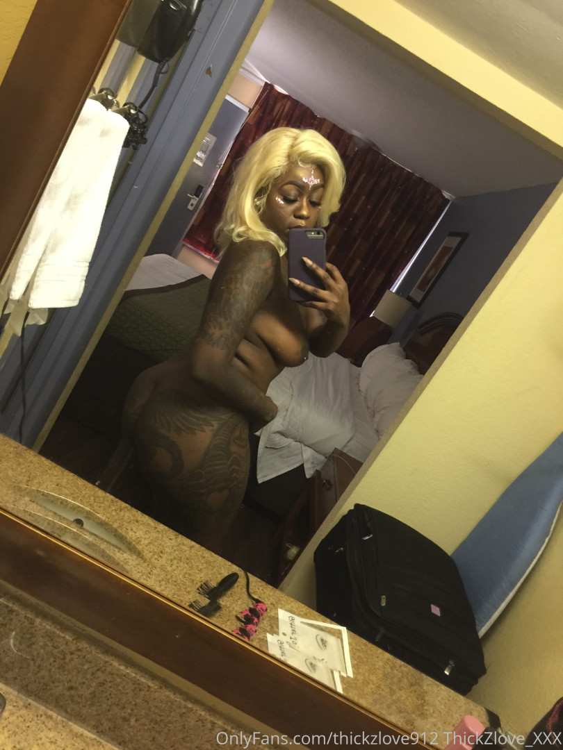 Photo by thickzlove912 published on October 11,2023 07:41:03 - BestThots