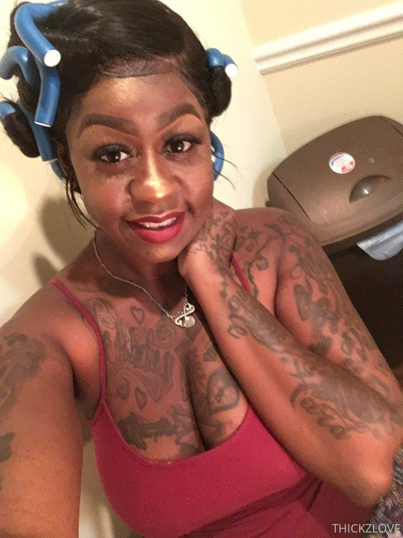 Photo by thickzlove912 published on October 11,2023 07:59:09 - BestThots