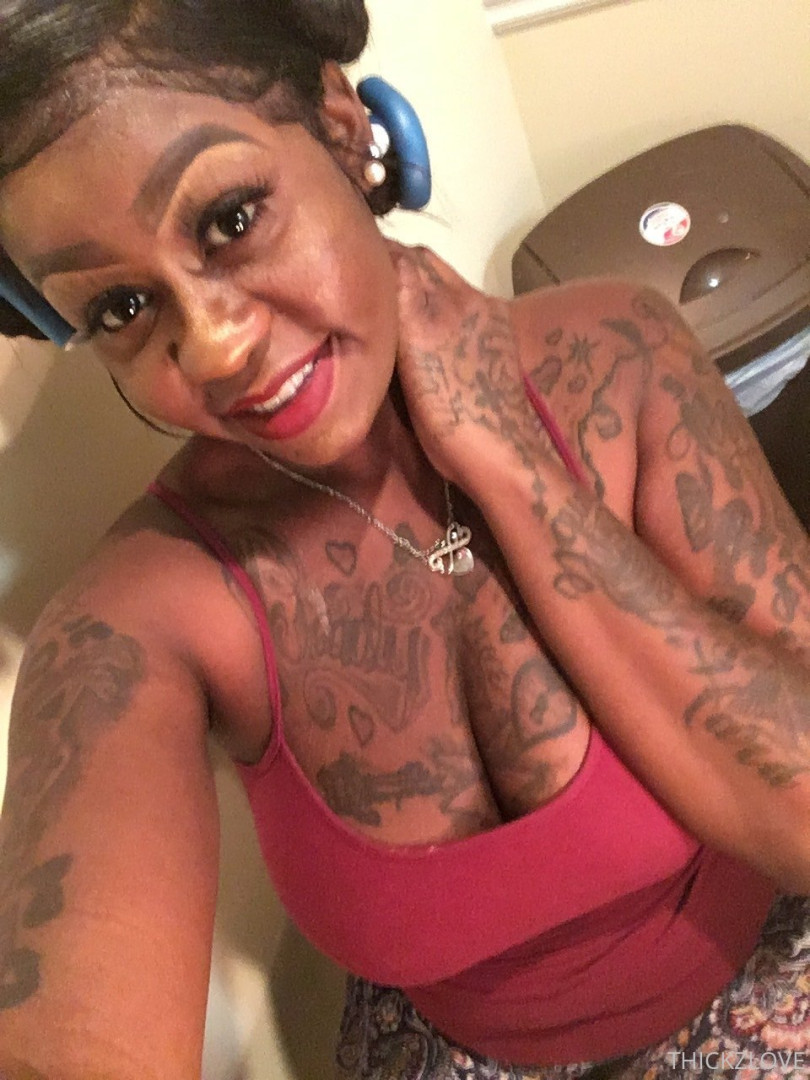 Photo by thickzlove912 published on October 11,2023 12:38:12 - BestThots
