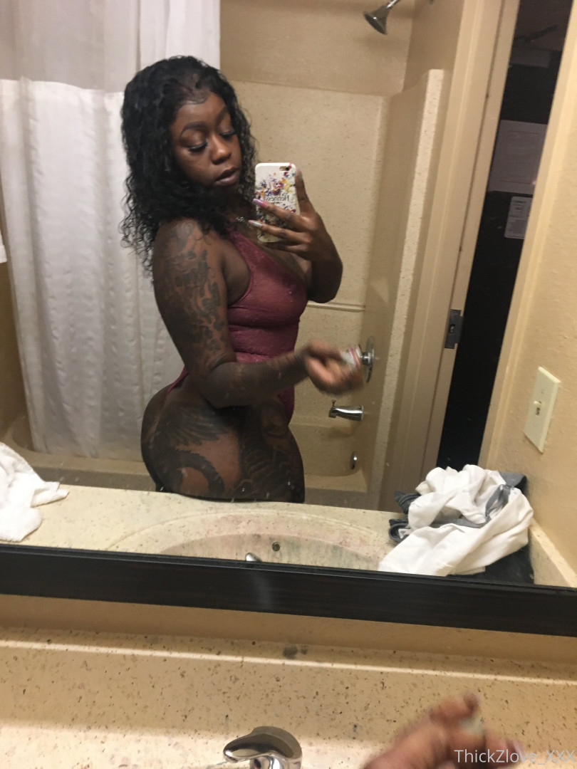 Photo by thickzlove912 published on October 11,2023 15:49:18 - BestThots