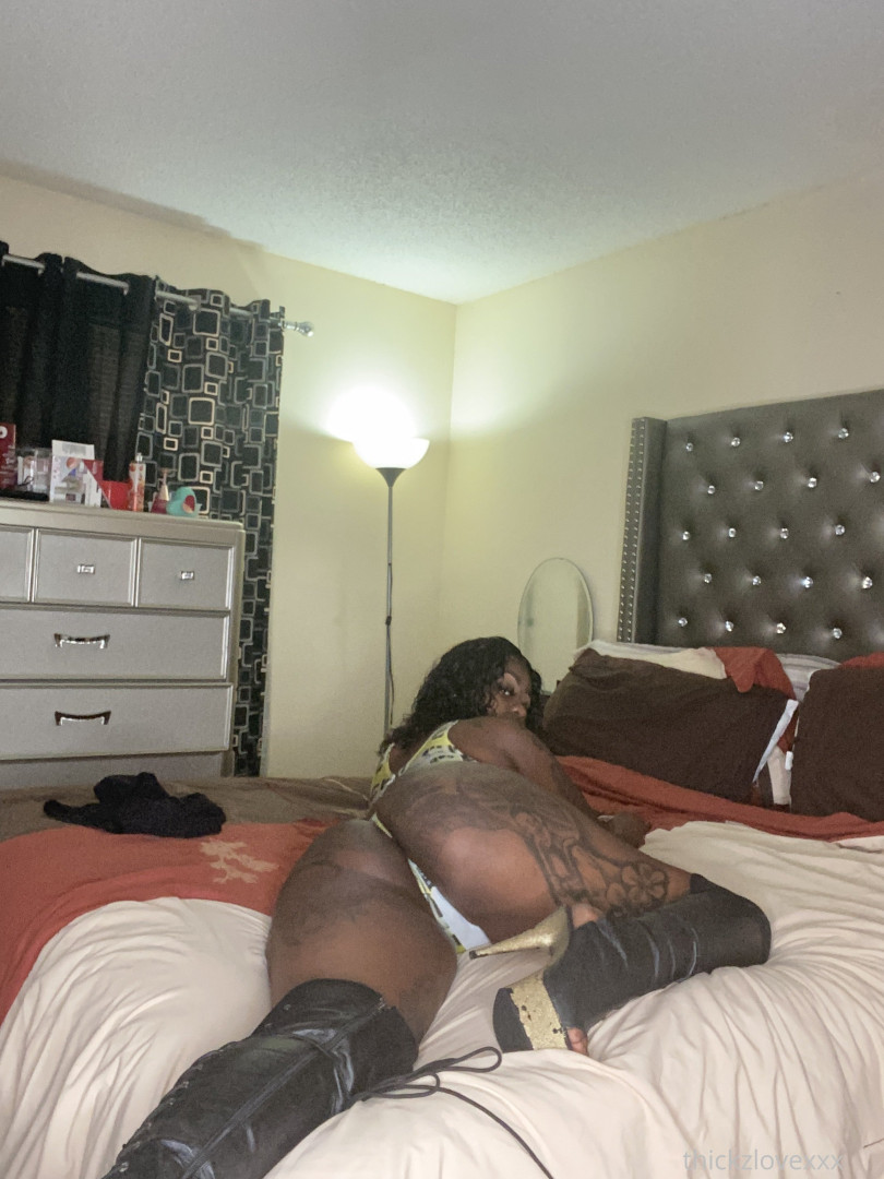 Photo by thickzlove912 published on October 11,2023 17:43:33 - BestThots