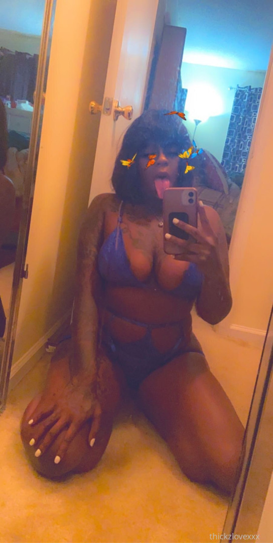 Photo by thickzlove912 published on October 11,2023 18:00:11 - BestThots