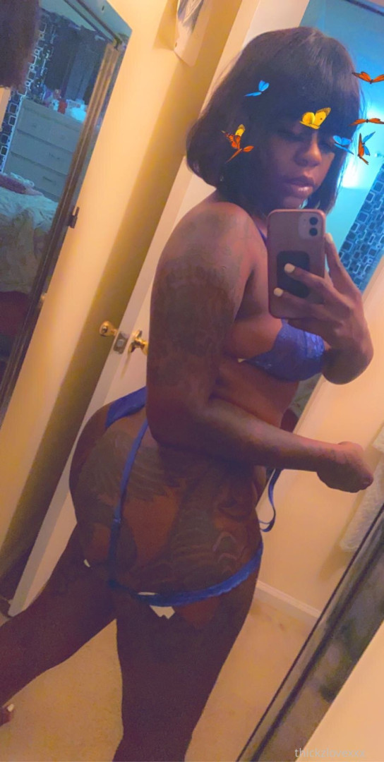 Photo by thickzlove912 published on October 11,2023 20:29:30 - BestThots