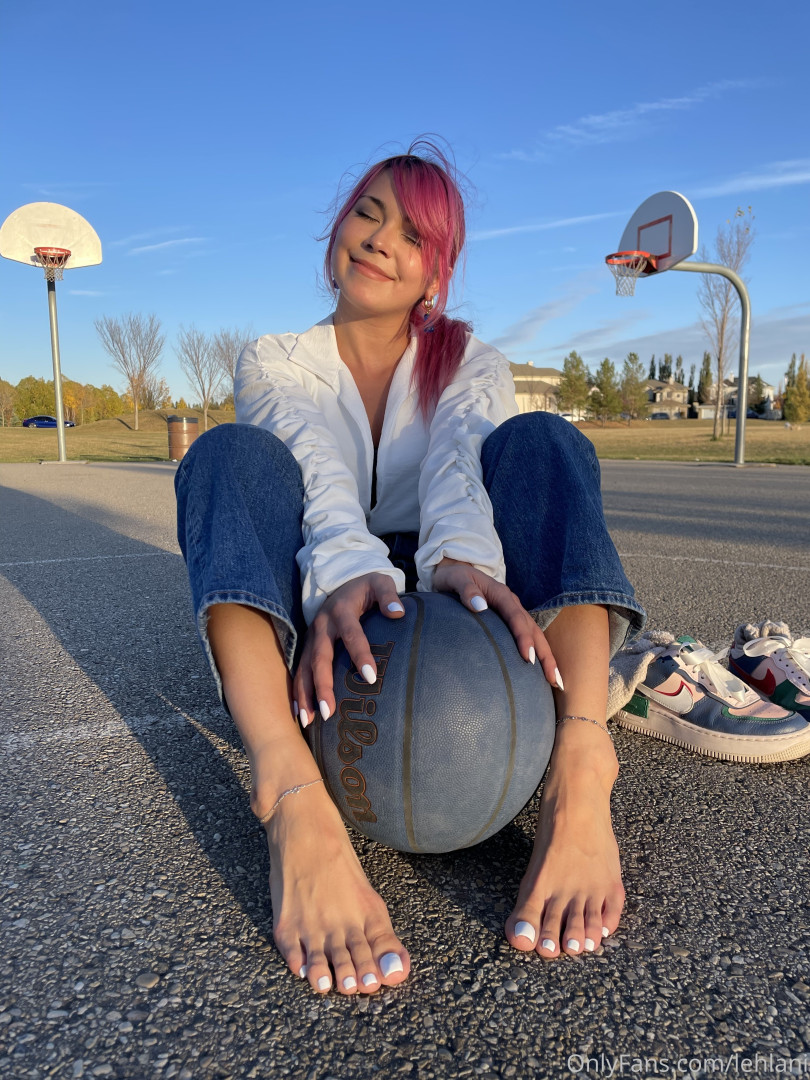 Photo by lehlani published on August 28,2023 10:52:52 - BestThots