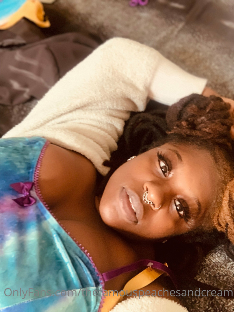 Photo by thefamouspeachesandcream published on May 17,2023 01:52:55 - BestThots