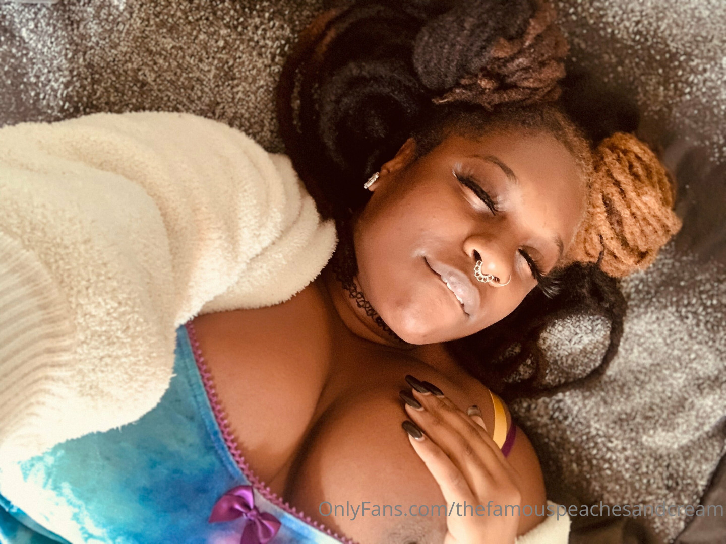 Photo by thefamouspeachesandcream published on May 17,2023 01:53:19 - BestThots