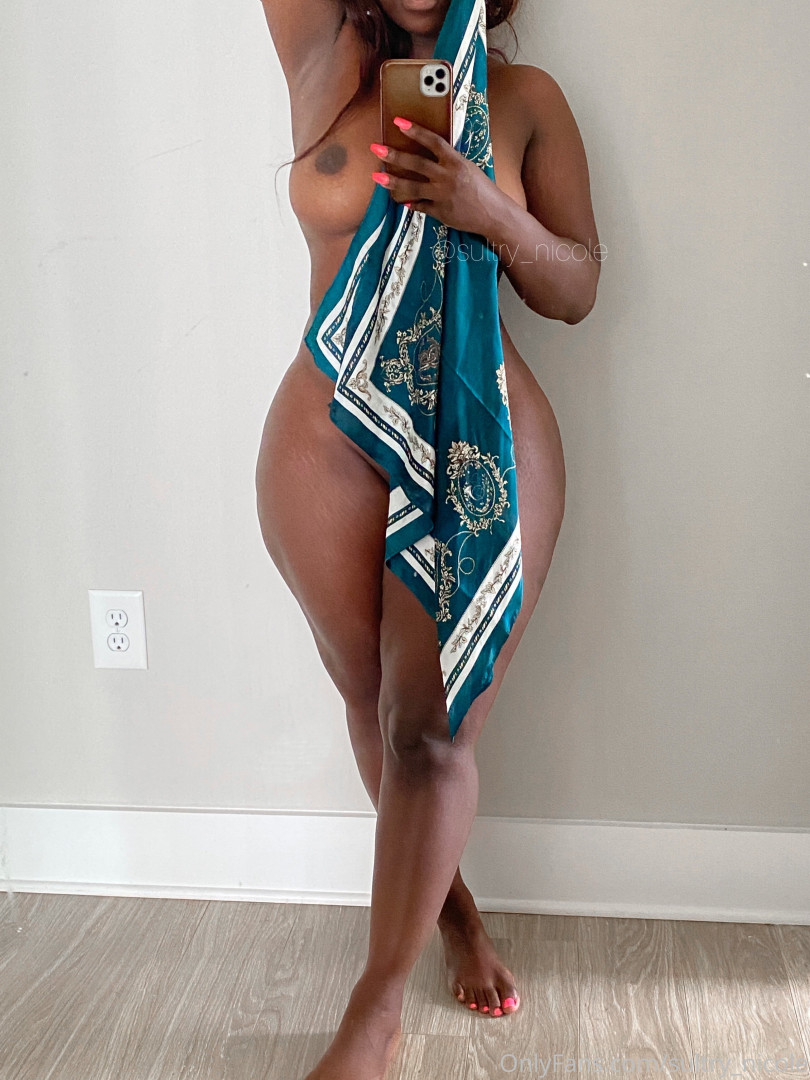 Photo by sultry_nicole published on October 16,2023 00:40:03 - BestThots