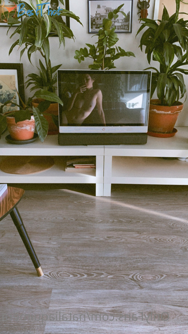 Photo by nataliaquimera published on December 10,2024 18:13:52 - BestThots