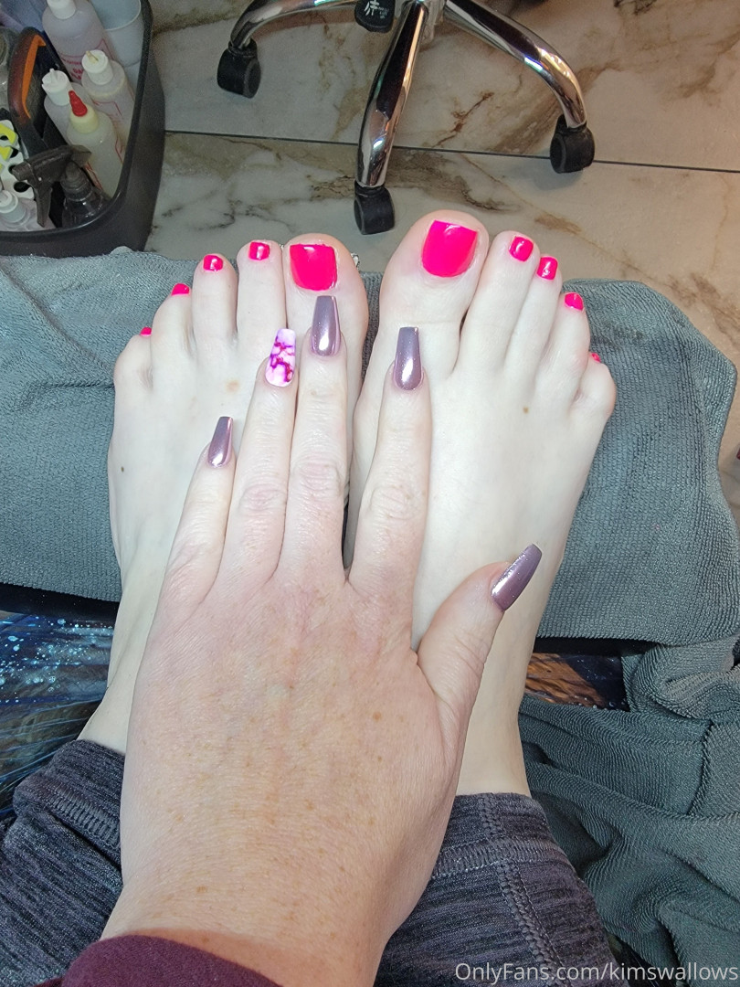 Photo by kimswallows published on May 23,2023 22:42:28 - BestThots