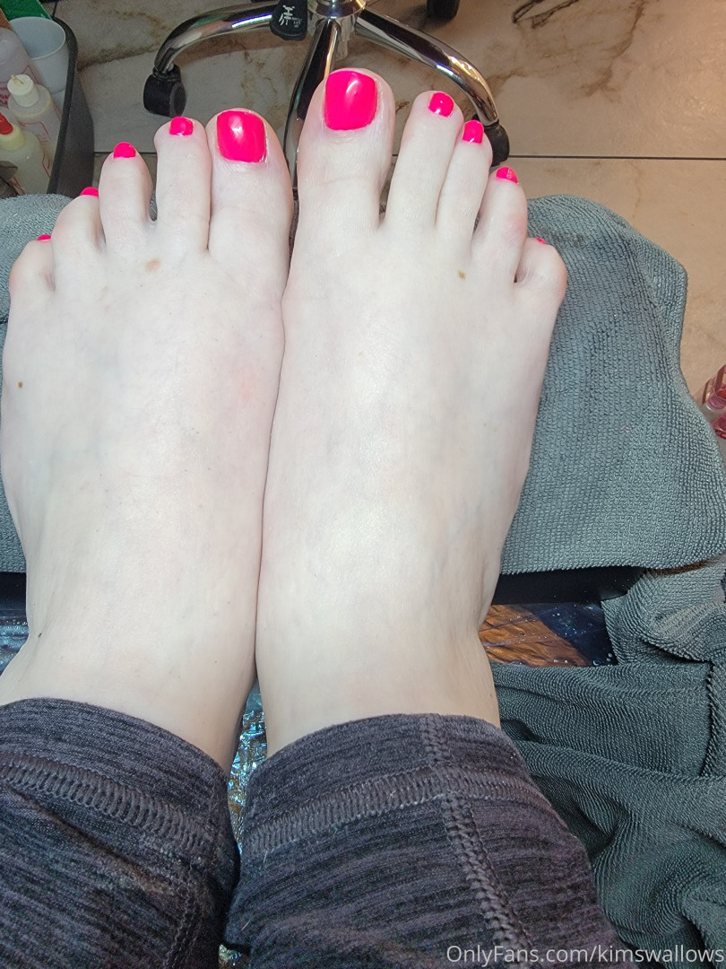 Photo by kimswallows published on May 23,2023 22:45:36 - BestThots