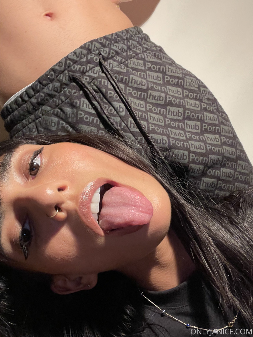 Photo by rejaniced published on August 16,2023 19:12:48 - BestThots