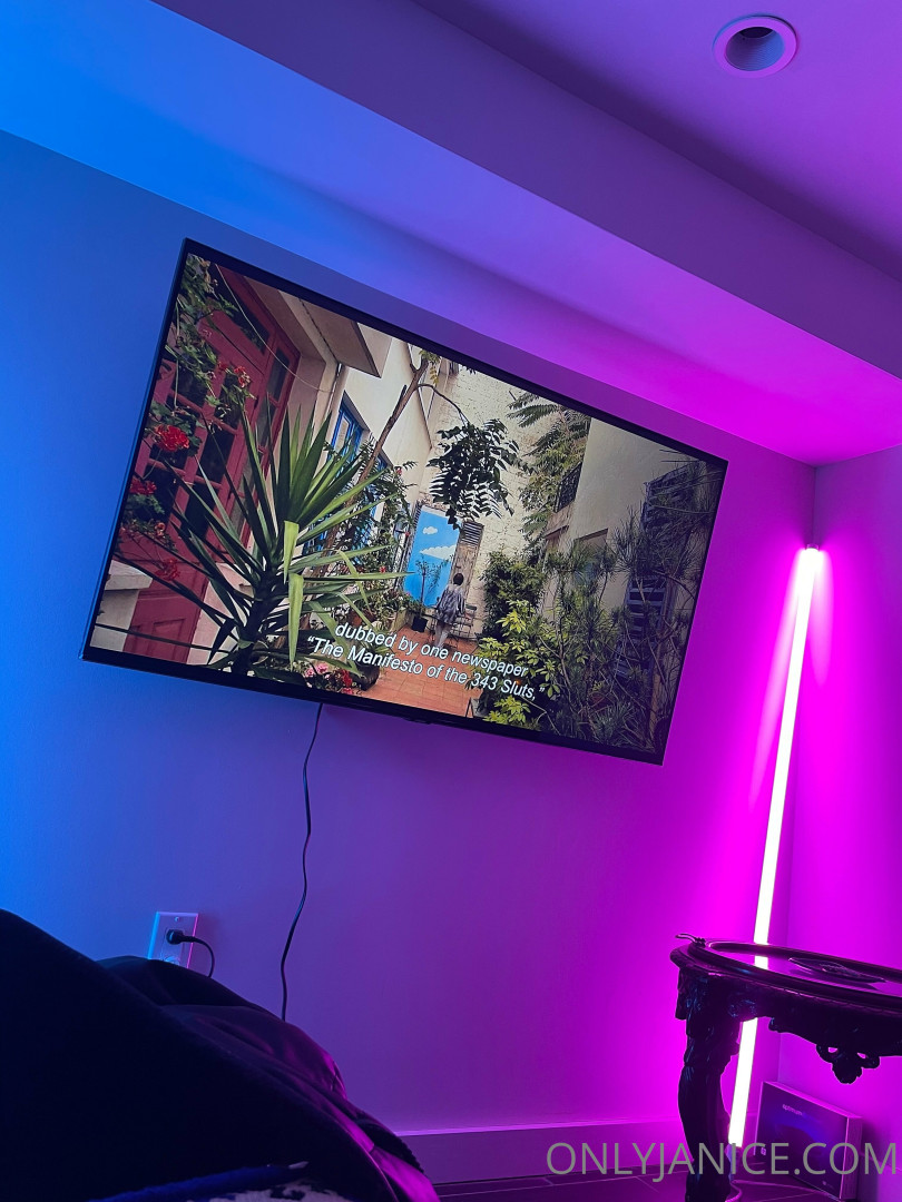 Photo by rejaniced published on August 16,2023 19:13:43 - BestThots