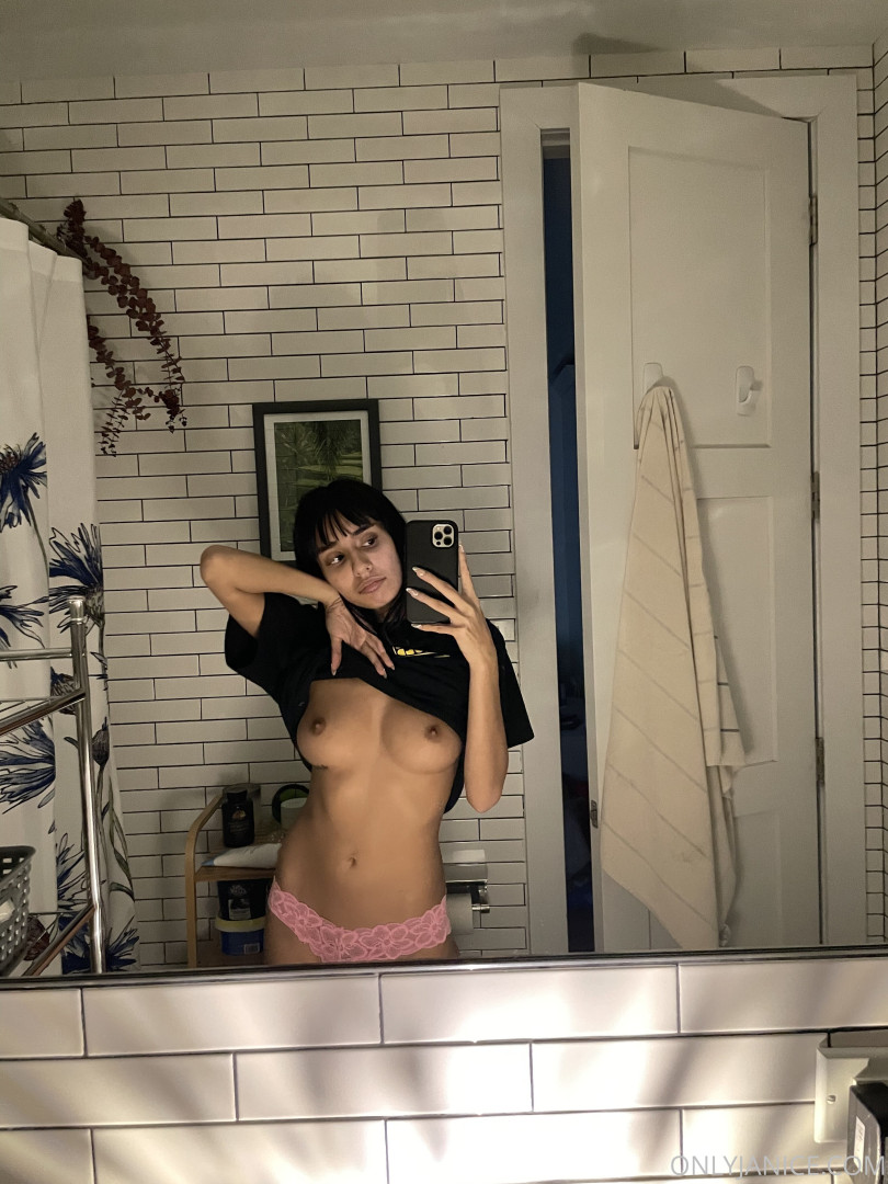Photo by rejaniced published on August 16,2023 19:25:16 - BestThots