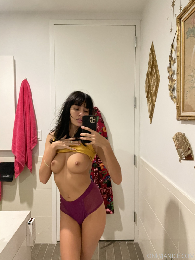 Photo by rejaniced published on August 16,2023 19:27:42 - BestThots