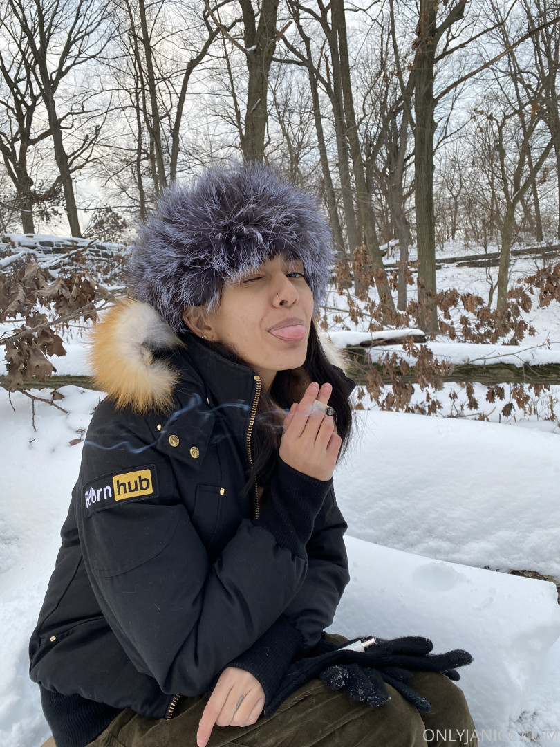 Photo by rejaniced published on August 16,2023 19:46:02 - BestThots
