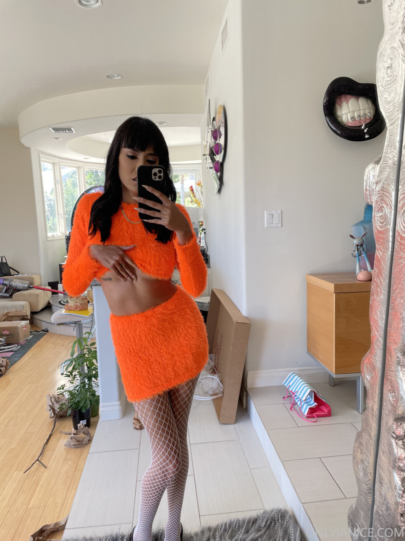 Photo by rejaniced published on August 16,2023 20:20:31 - BestThots