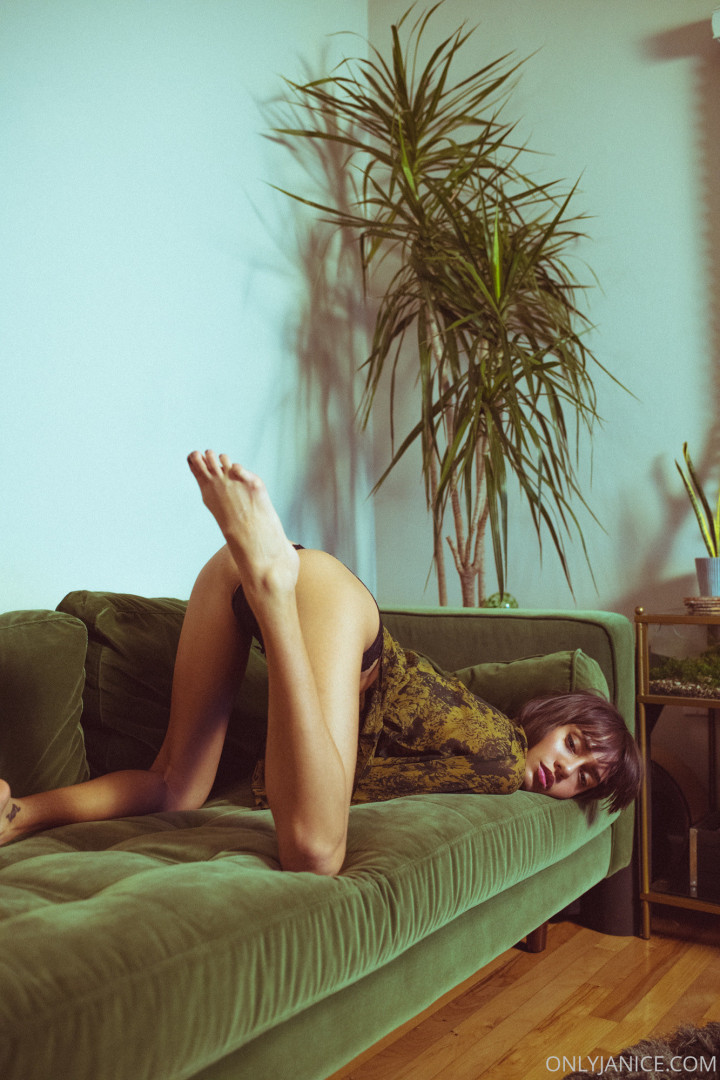 Photo by rejaniced published on August 16,2023 20:23:02 - BestThots