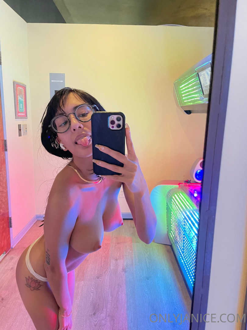 Photo by rejaniced published on August 16,2023 20:27:28 - BestThots