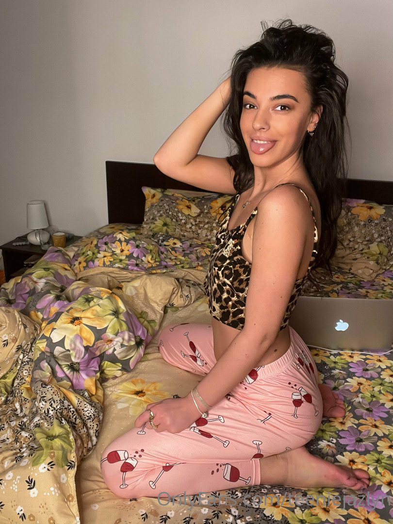 Photo by teeniejazlyn published on October 14,2023 04:57:00 - BestThots