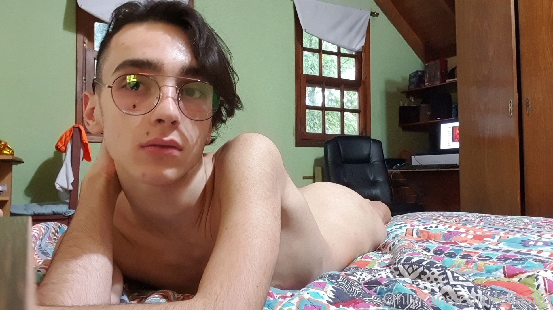Photo by eliasito published on October 13,2023 06:11:32 - BestThots