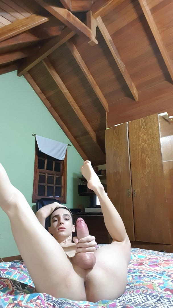 Photo by eliasito published on October 13,2023 07:19:04 - BestThots