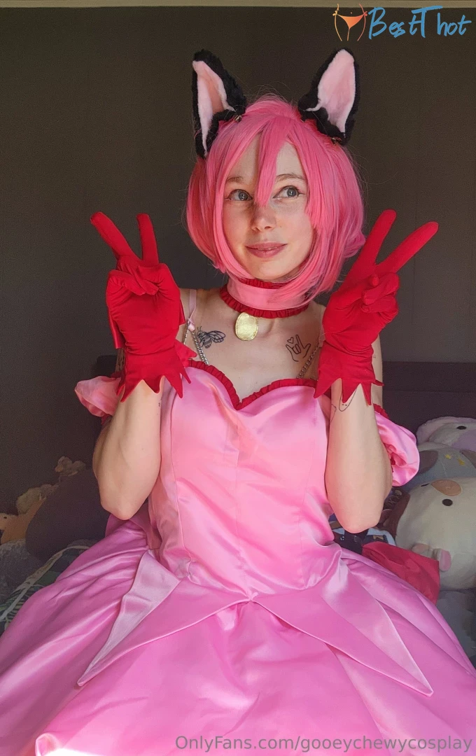 Photo by gooeychewycosplay published on January 28,2025 00:02:00 - BestThots