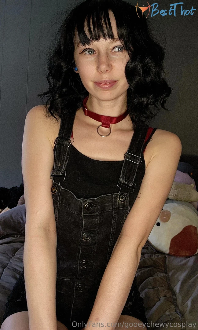 gooeychewycosplay #9801900