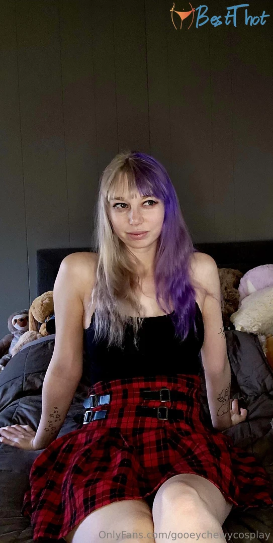 gooeychewycosplay #9801915
