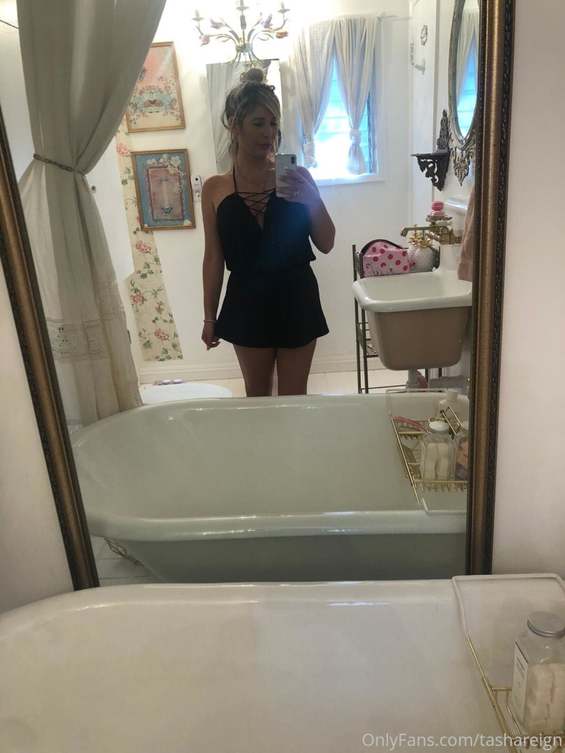 Photo by tashareign published on October 11,2023 10:04:25 - BestThots
