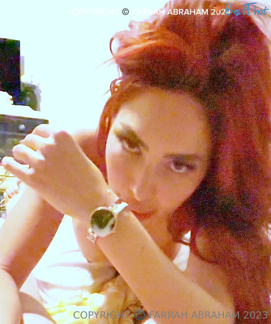 farrahabraham #9781367