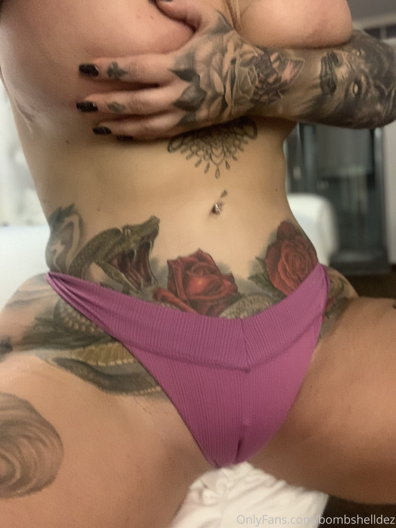 Photo by bombshelldez published on December 10,2023 17:56:27 - BestThots