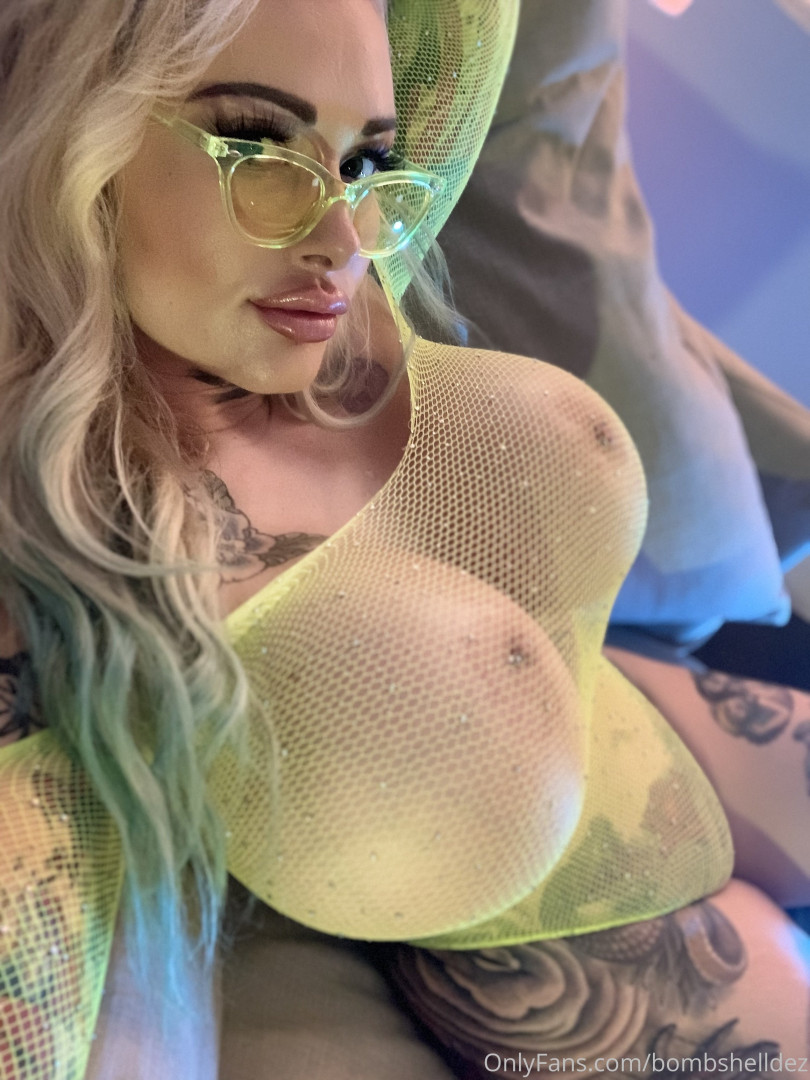 Photo by bombshelldez published on December 10,2023 17:58:39 - BestThots