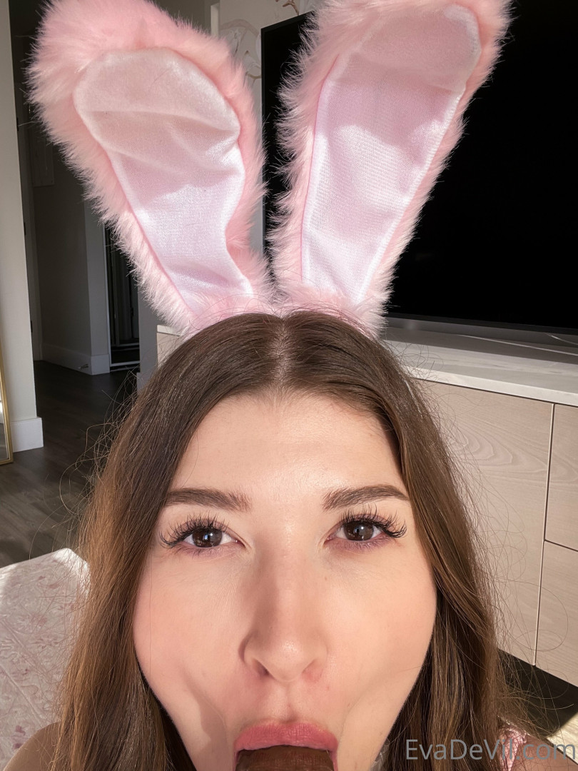 Photo by evadevil published on January 14,2024 20:16:11 - BestThots