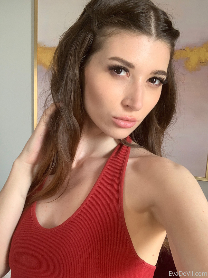 Photo by evadevil published on January 14,2024 20:21:17 - BestThots