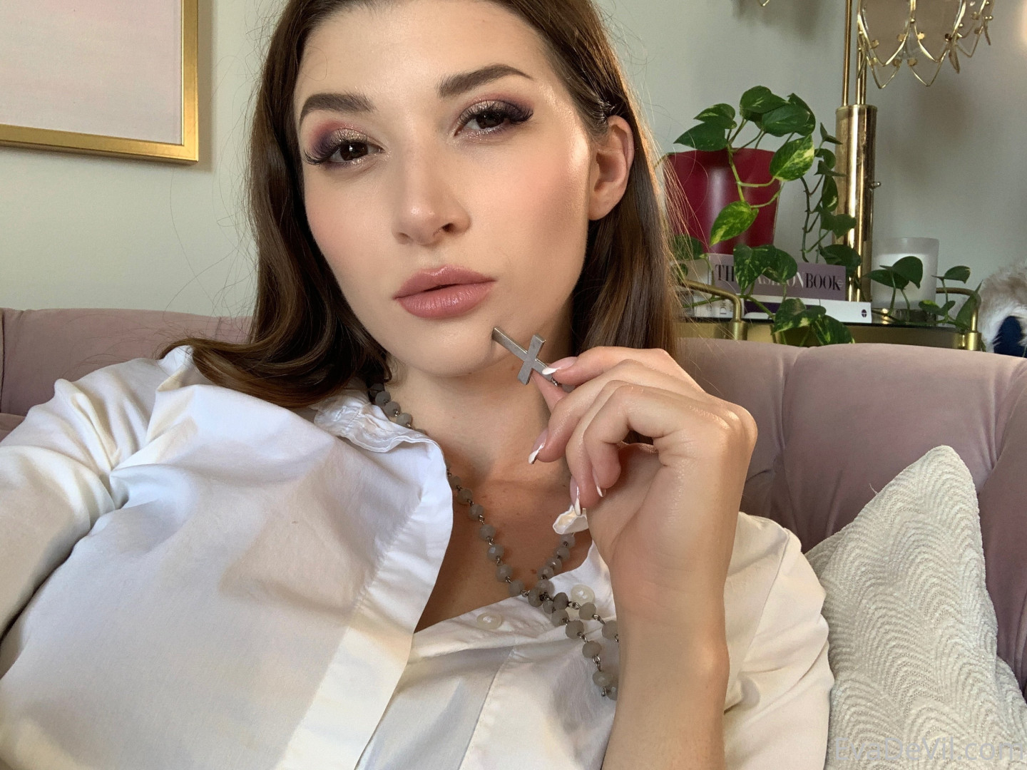 Photo by evadevil published on January 14,2024 20:22:43 - BestThots