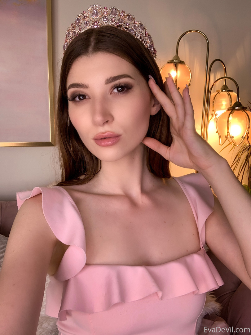 Photo by evadevil published on January 14,2024 20:29:12 - BestThots