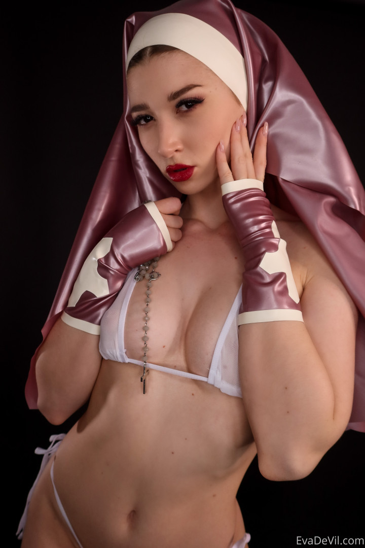 Photo by evadevil published on January 14,2024 20:30:17 - BestThots