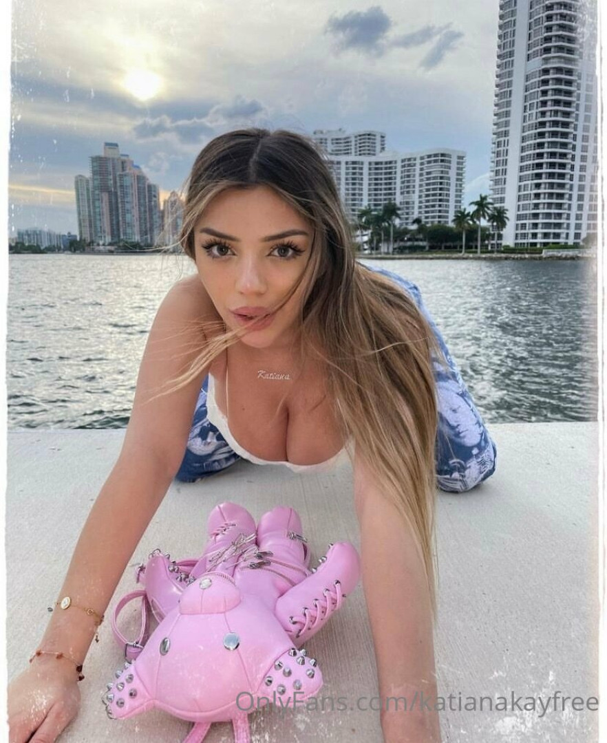 Photo by katianakayfree published on July 10,2023 01:11:15 - BestThots