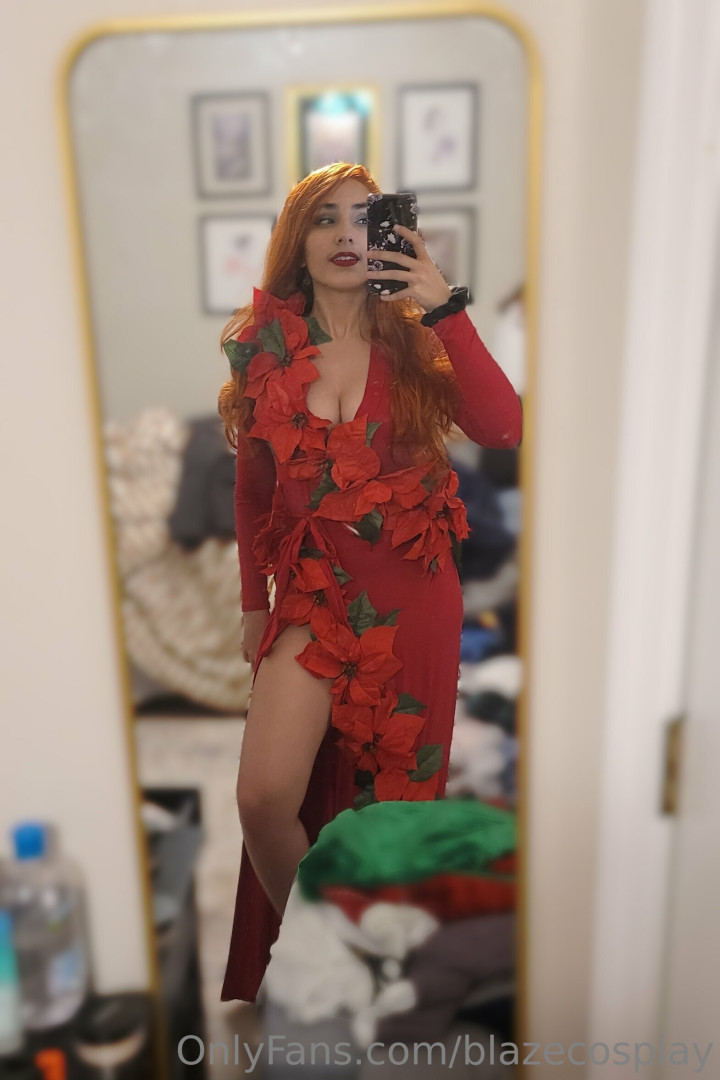 Photo by blazecosplay published on October 13,2023 04:39:39 - BestThots
