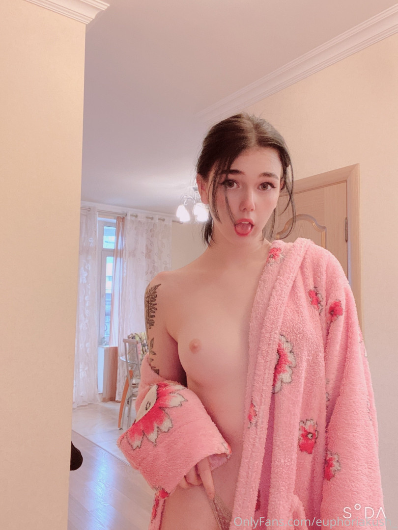 Photo by babykush published on June 21,2023 10:38:34 - BestThots