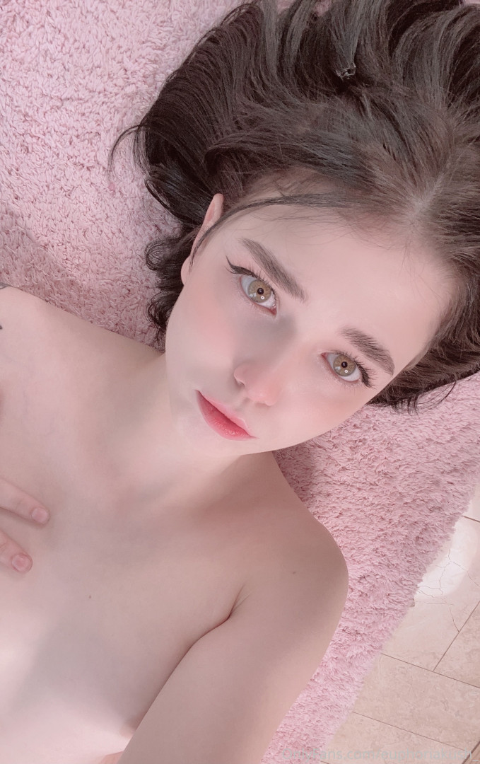 Photo by babykush published on June 21,2023 10:44:24 - BestThots