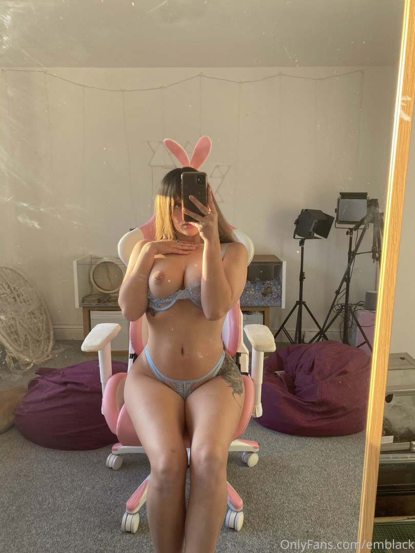 Photo by emblack published on January 16,2024 13:36:54 - BestThots