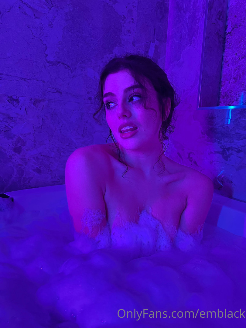 Photo by emblack published on January 16,2024 13:40:23 - BestThots