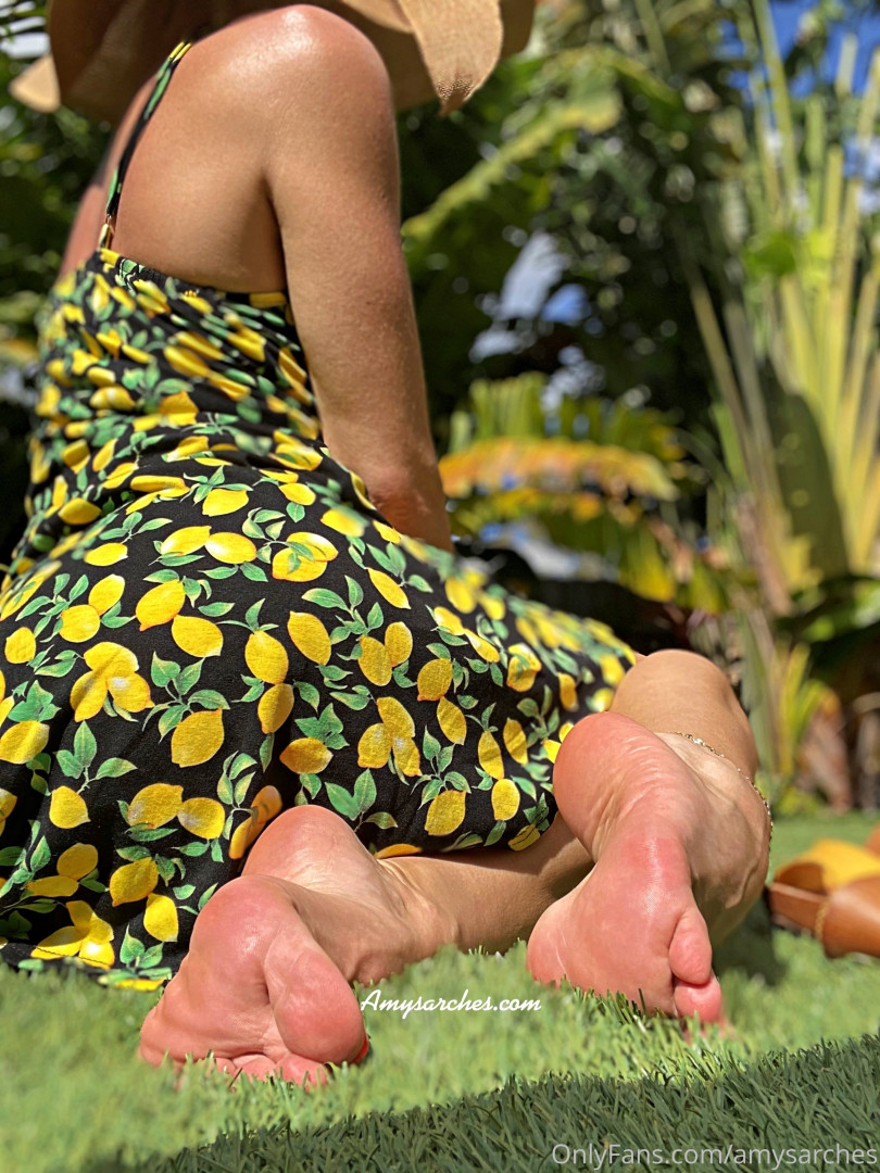 Photo by mylfarches published on June 21,2023 20:35:11 - BestThots