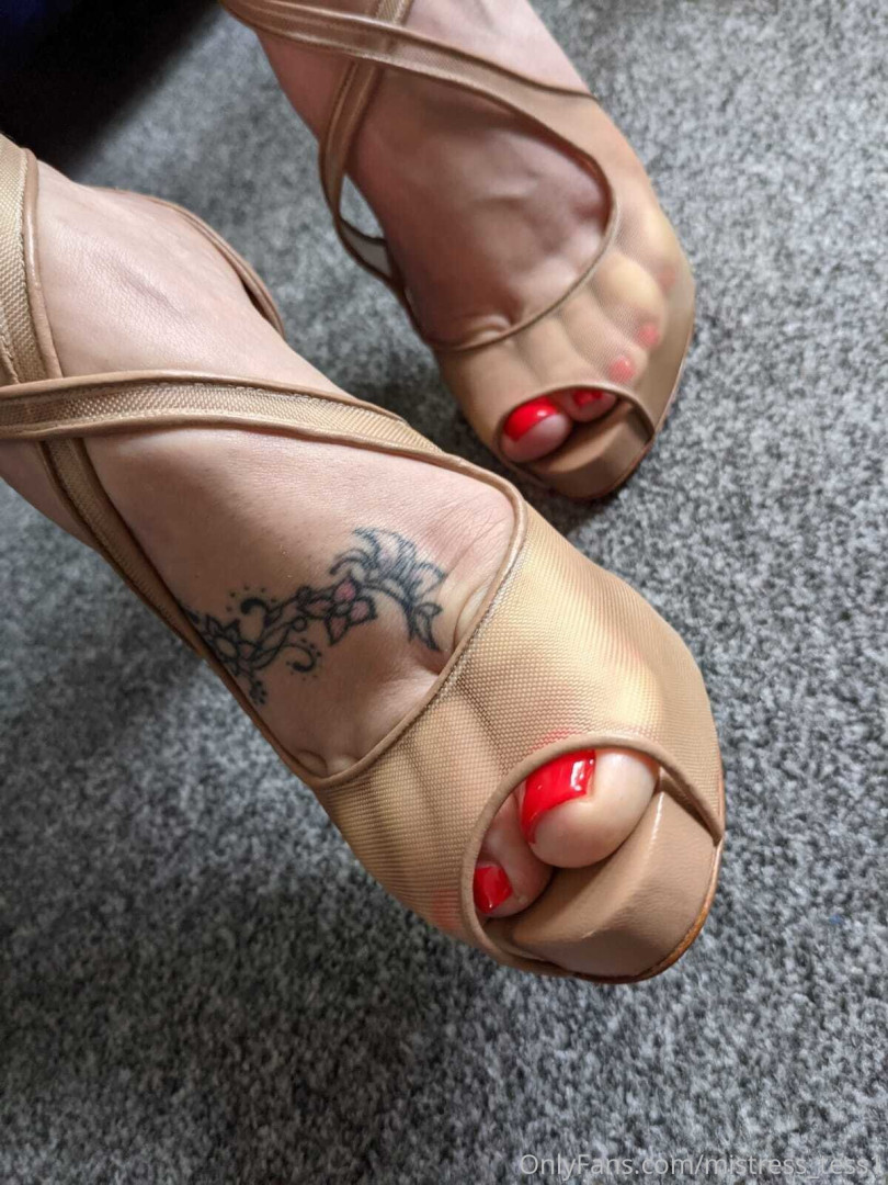 Photo by mistress_tess1 published on October 11,2023 15:03:02 - BestThots