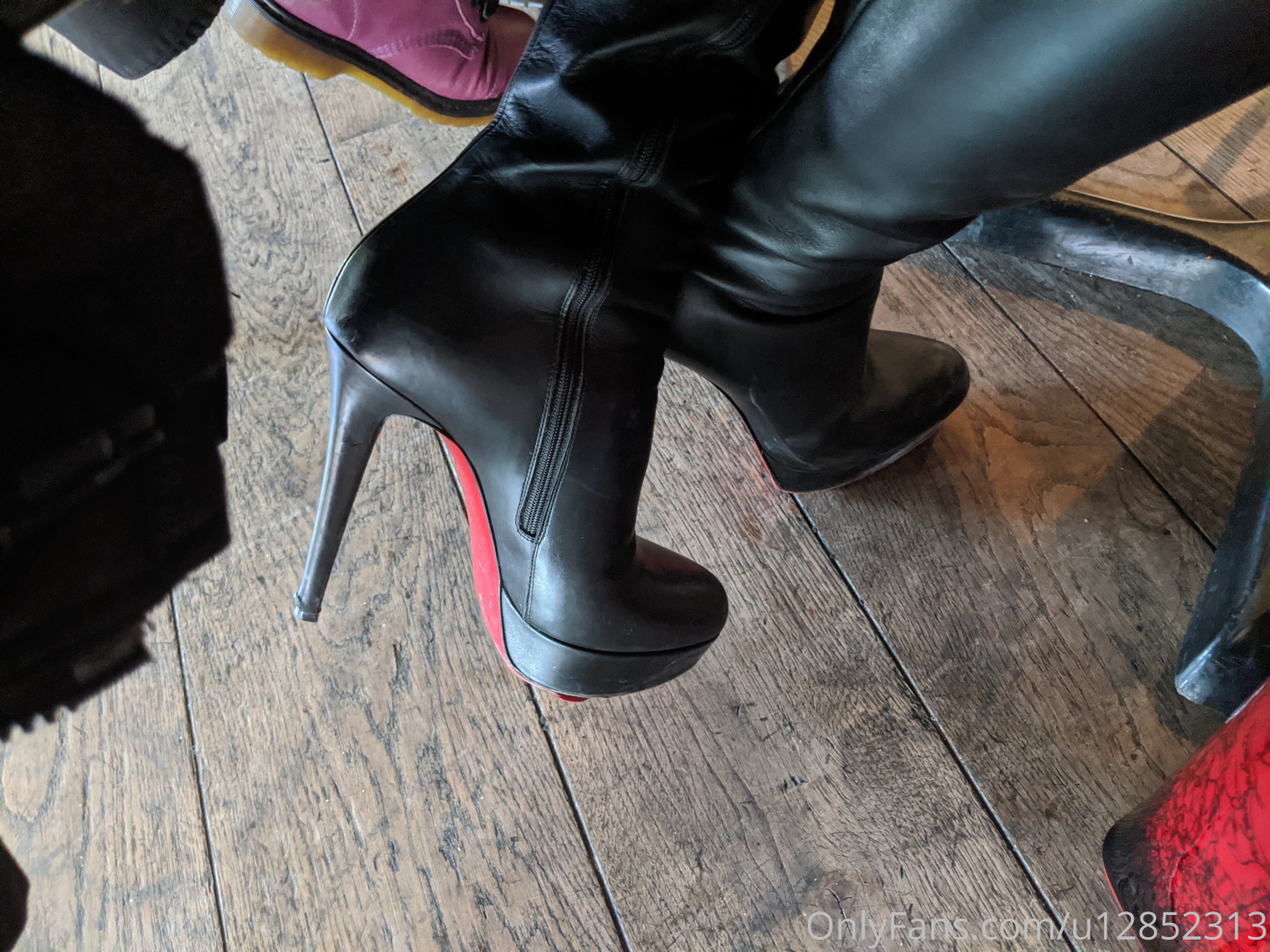 Photo by mistress_tess1 published on October 11,2023 15:23:35 - BestThots