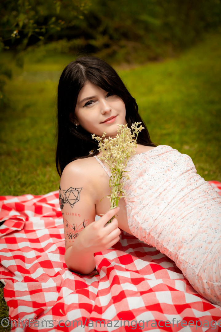 Photo by amazinggracefreepage published on November 20,2023 13:22:53 - BestThots